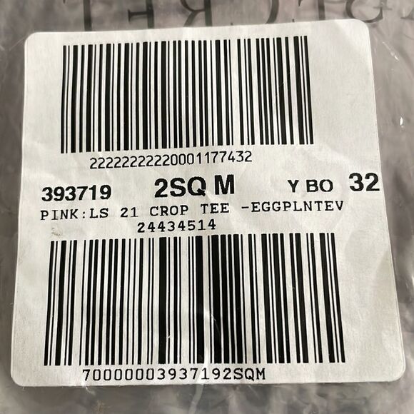 VS PINK Long Sleeve Cropped Tee - Size Medium - Picture 5 of 6